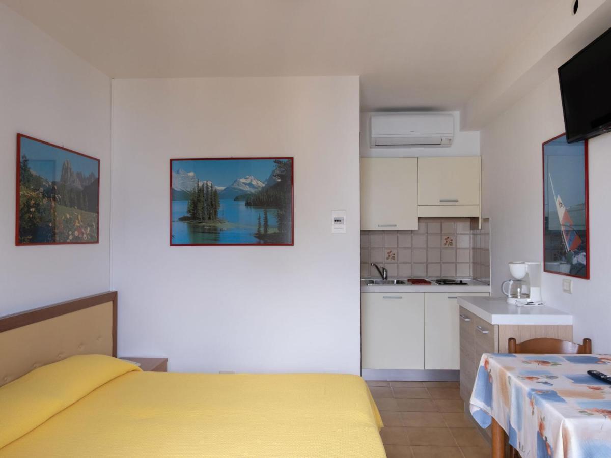אסנצה די ברנצונה Locazione Turistica Casa Maria-5 By Interhome מראה חיצוני תמונה